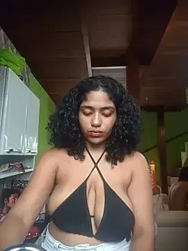 Stripchat Best Webcam of savanahottie