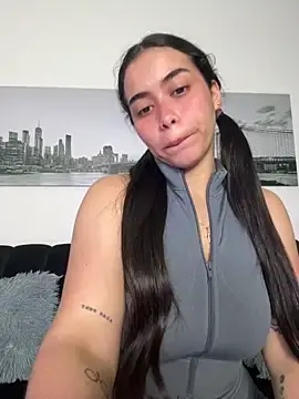 Stripchat Free Live Porn of SophieRoyals