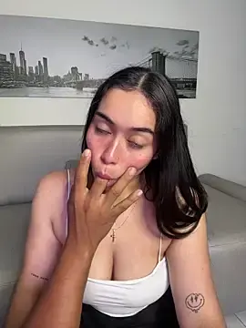 Stripchat Sex Cam of SophieRoyals