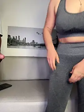 Stripchat Watch Live Sex Cams of SophieRoyals