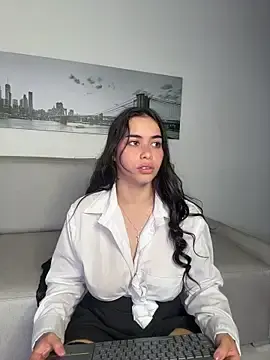 Stripchat Watch Live Sex Cams of SophieRoyals