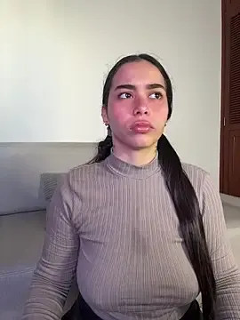 Stripchat Nude Webcam of SophieRoyals