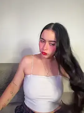 Stripchat Live Porn of SophieRoyals