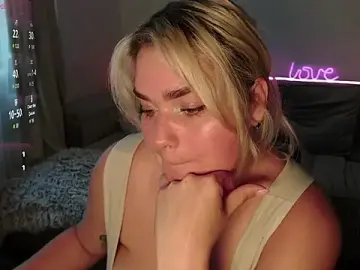 Stripchat Free Live Porn of mrs_kitty69
