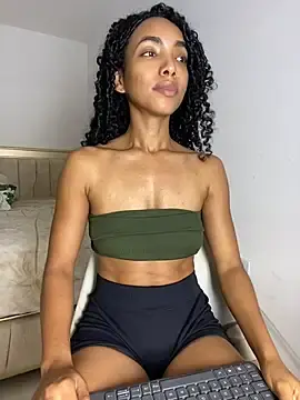 Stripchat Free Live Porn of nicoleebony1
