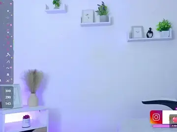 Stripchat Adult Webcams of Liah__19