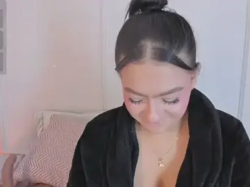 Stripchat Nude Webcam of babepolly