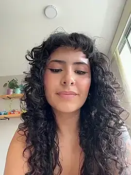 Stripchat Watch Live Sex Cams of SugarTroubl33