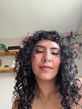 Stripchat Nude Webcam of SugarTroubl33