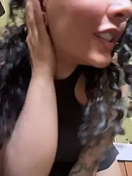 Stripchat Watch Live Sex Cams of SugarTroubl33