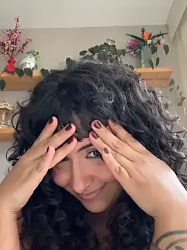 Stripchat Live Sex Cam of SugarTroubl33