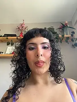 Stripchat Nude Webcam of SugarTroubl33