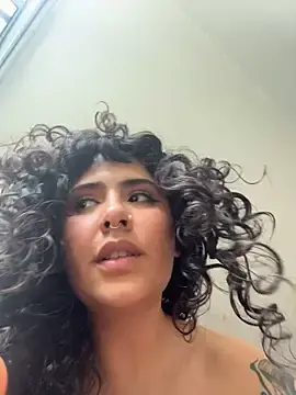 Stripchat Best live sex cam show of SugarTroubl33