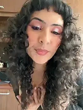 Stripchat Best live sex cam show of SugarTroubl33