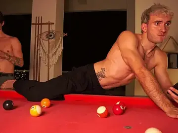 Stripchat Nude Webcam of Bbrandon_