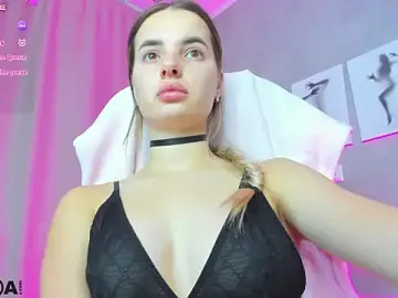 Stripchat Live Sex Cam of Donna_Evans