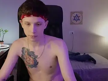 Stripchat Best live sex cam show of arlekincrop