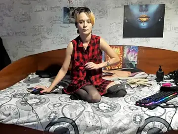Stripchat Adult Webcam of KagamiTayga