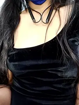 Stripchat Sex Cam of Kiritika_1