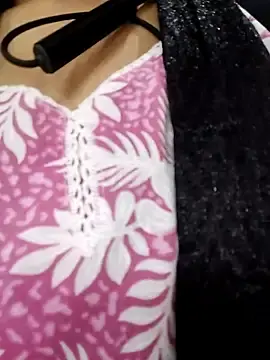 Stripchat Live Sex Cam of Kiritika_1