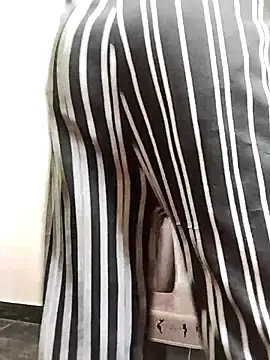 Stripchat Adult Video Chat of Kiritika_1