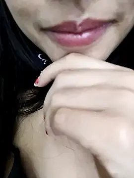 Stripchat Live Sex Cam of Kiritika_1