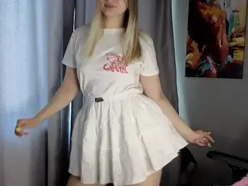 Stripchat Adult Video Chat of LillyFan-X