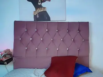 Stripchat Nude Webcam of katy_handerson