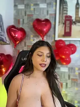 Stripchat Live Sex Cam of katy_handerson