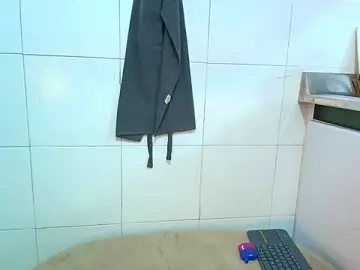 Stripchat Sex Cam of katy_handerson