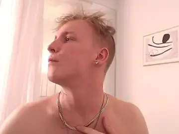 Stripchat Best Webcam of AlexxSweet