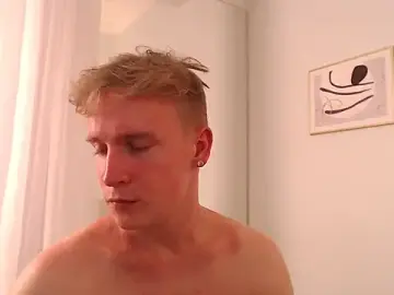 Stripchat Free Porn Cam of AlexxSweet