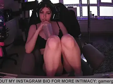 Stripchat Live Sex of Gamergirl-Linela