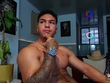 Stripchat Live Sex Cam of Taylor_John