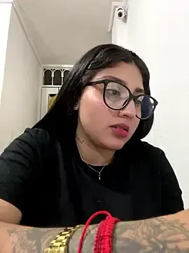 Stripchat Adult Webcam of croftsmila