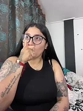 Stripchat Nude Webcam of croftsmila