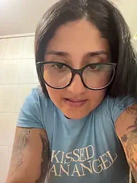 Stripchat Sex Cam of croftsmila