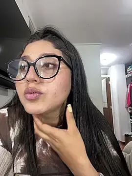 Stripchat Sex Cam of croftsmila