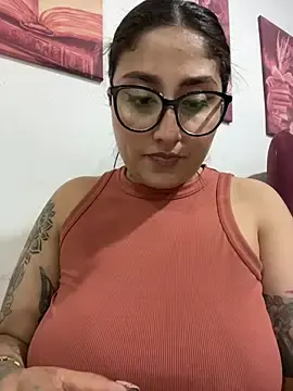 Stripchat Live Sex Cam of croftsmila