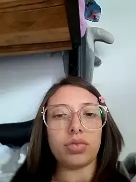 Stripchat Live Sex of linda-schmidt