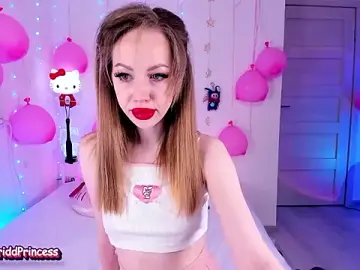 Stripchat Sex Cam of AstridHotty