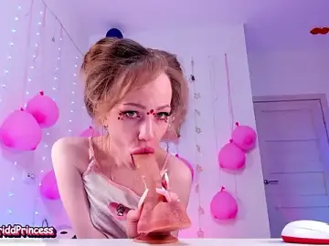 Stripchat Live Sex of AstridHotty