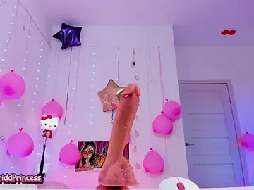 Stripchat Adult Webcams of AstridHotty