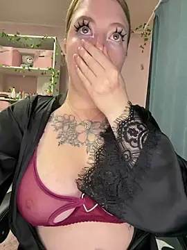 Stripchat Best live sex cam show of EmmySuiyugh
