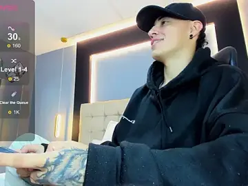 Stripchat Free Porn Cam of Lobo_17_