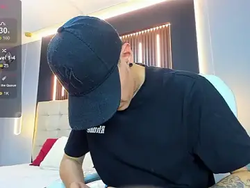 Stripchat Free Live Porn of Lobo_17_