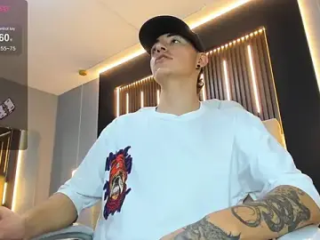 Stripchat Live Sex of Lobo_17_