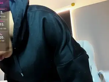 Stripchat Best live sex cam show of Lobo_17_