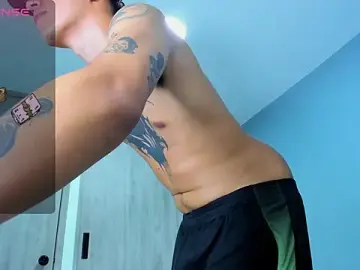 Stripchat Best Webcam of Lobo_17_