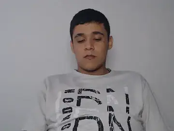 Stripchat Live Porn of kaiine190